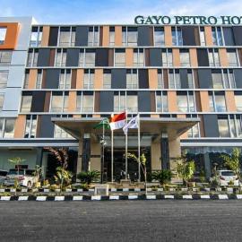 Gayo Petro Hotel Takengon,位于Takengon的酒店