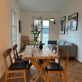 Seaside apartment，位于Volda的酒店