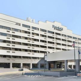 Fairfield by Marriott Inn & Suites Charleston Downtown，位于查尔斯顿的酒店