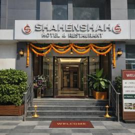Shahenshah Hotel in Civil Lines, Prayagraj，位于Prayagraj的酒店