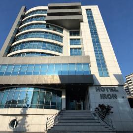 Iron Hotel Baku，位于巴库的酒店