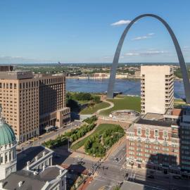 Hyatt Regency Saint Louis at The Arch,位于圣路易斯的酒店