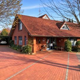 Charmante FeWo in Dorflage，位于Ebersdorf的酒店