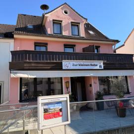 Pension und Restaurant Zur kleinen Rebe，位于雷希的酒店