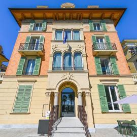 Hotel Astoria，位于拉帕洛的酒店