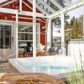 Nordic SPA&Sauna Retreat Vantaa，位于万塔的酒店