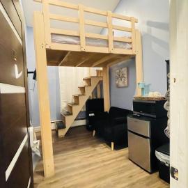 Affordable Private Room inWanaque Near NYC, Trails，位于Wanaque的酒店