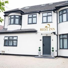 Rest Inn Edmonton，位于埃德蒙顿的酒店