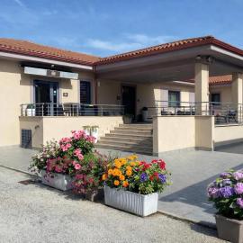 Hotel 325 Tor Vergata，位于托尔维加塔的酒店