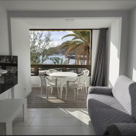 Beachfront Patalavaca，位于帕塔拉瓦卡的酒店