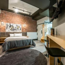 La Suite Hotel，位于肖维尼根的酒店