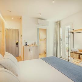 Beneste Nerja Hostal