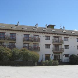 Hotel Anaya，位于蓬特拉雷纳德哈卡的酒店