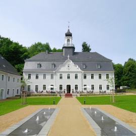 Hotel Schloss Rabenstein，位于开姆尼茨的酒店