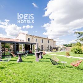 Logis Hôtel Domaine du Vieux Porche，位于米尼亚卢博瓦尔的酒店