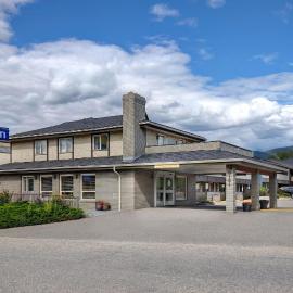 Days Inn by Wyndham Vernon，位于弗农的酒店