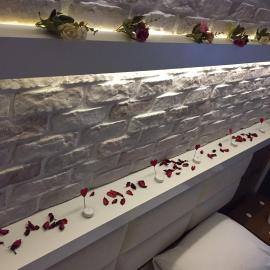 Aripsas Hotel,位于吉雷松的酒店