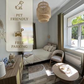 Cozy BOHO room in Trakai Old town，位于特拉凯的酒店