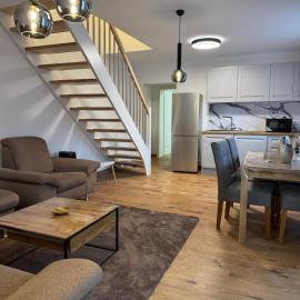 Luxury Comfort Home，位于安克拉姆的酒店