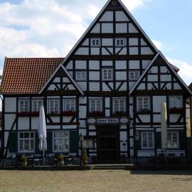 Hotel Büker，位于埃尔维特的酒店