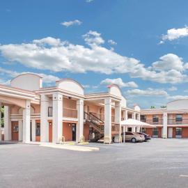 Days Inn by Wyndham McAllen，位于麦卡伦的酒店