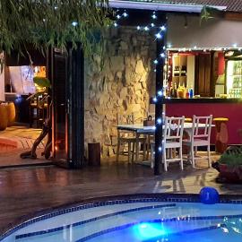 MALI Boutique Lodge & Tube 'n Axe Budget Accommodation，位于斯托姆勒菲的酒店