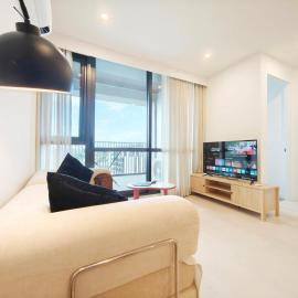 607 - 2 bedrooms 2 bathrooms large balcony opposite Box Hill Central 5 people parking space Tempo luxury apartment，位于博士山的酒店