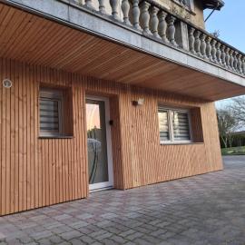 Cottage des Lacs，位于Puttelange-aux-Lacs的酒店