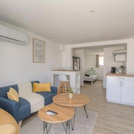 Apartment L'éclat Les Écrins de Corbas，位于科尔巴斯的酒店