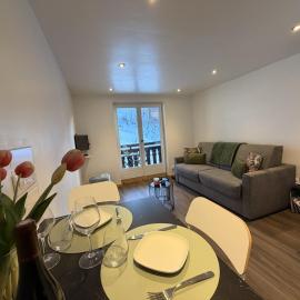 Chez Naomi - Studio Mirjam，位于沙泰勒的酒店