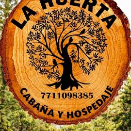 LA HUERTA Cabaña y Hospedaje，位于瓦斯卡坎波的酒店