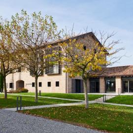 Agriturismo La Razza，位于雷焦艾米利亚的酒店