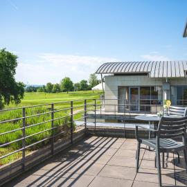 Golfhotel Gut Neuenhof，位于弗伦登贝格的酒店