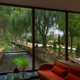 Hotel Molino Las Ricas Horas，位于皮苏埃加河畔萨利纳斯的酒店