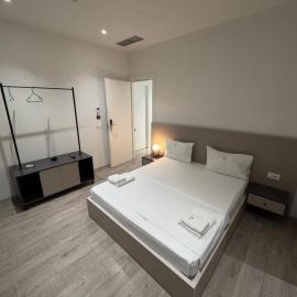 Leon Hotel