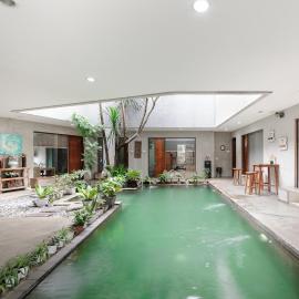 Urbanview Hotel The Lodge Karawaci