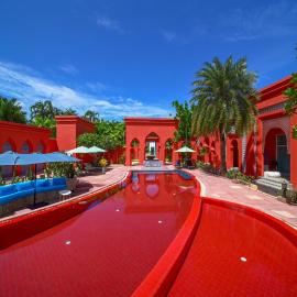 The Kiri Villas Resort，位于他朗的酒店