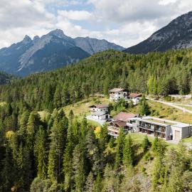 Hotel Garni Isarlodge Wiesenhof，位于斯卡尔尼茨的酒店