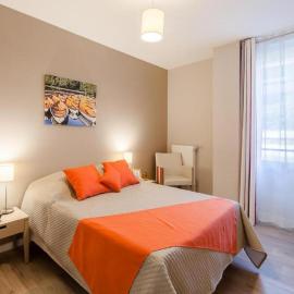 Zenao Appart'hôtels Suresnes，位于叙雷纳的酒店