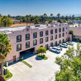 Comfort Inn Pomona near Fairplex，位于波莫纳的酒店
