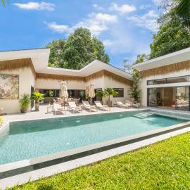 VILLA LOUMA - 4 Bedrooms with Private Pool，位于苏梅岛的酒店