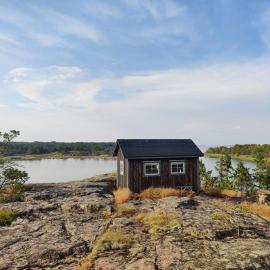Glasbergsboden, Off-Grid on an island，位于Saltvik的酒店