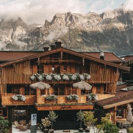 Jufenalm BOHO & Wellnesshotel,位于玛丽亚阿尔姆的酒店