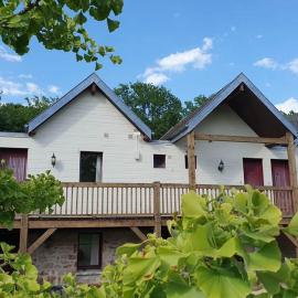 Chambres de séjour et Brasserie du Coiroux，位于Aubazines的酒店