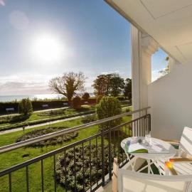 Hotel Kaiserhof Heringsdorf，位于黑灵斯多夫的酒店