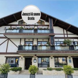 KABAN BOUTIQUE HOTEL - 5Star Central Villa in Vatra Dornei，位于瓦特拉多尔内的酒店