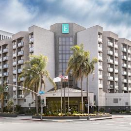 Embassy Suites Los Angeles - International Airport/North，位于洛杉矶的酒店