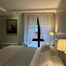Hotel Arco Navia，位于纳维亚的酒店