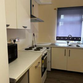 Entire Cosy 1 Bedroom Flat，位于Brightside的酒店