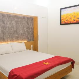 Lộc Thiên Ân hotel,位于边和的酒店